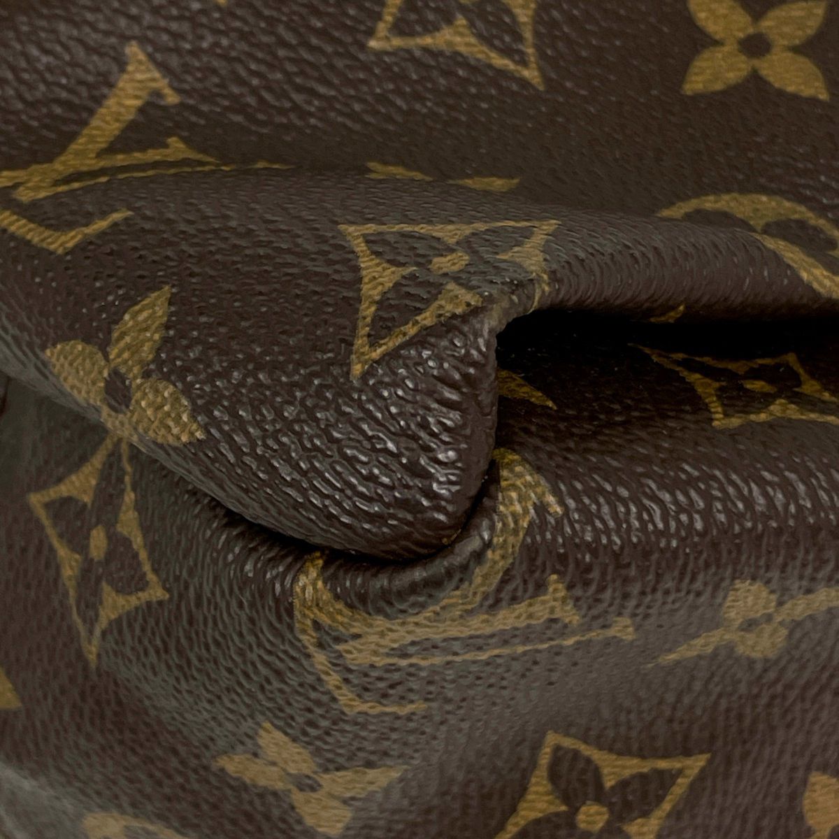 Louis Vuitton MM Tote Monogram Brown — view 6