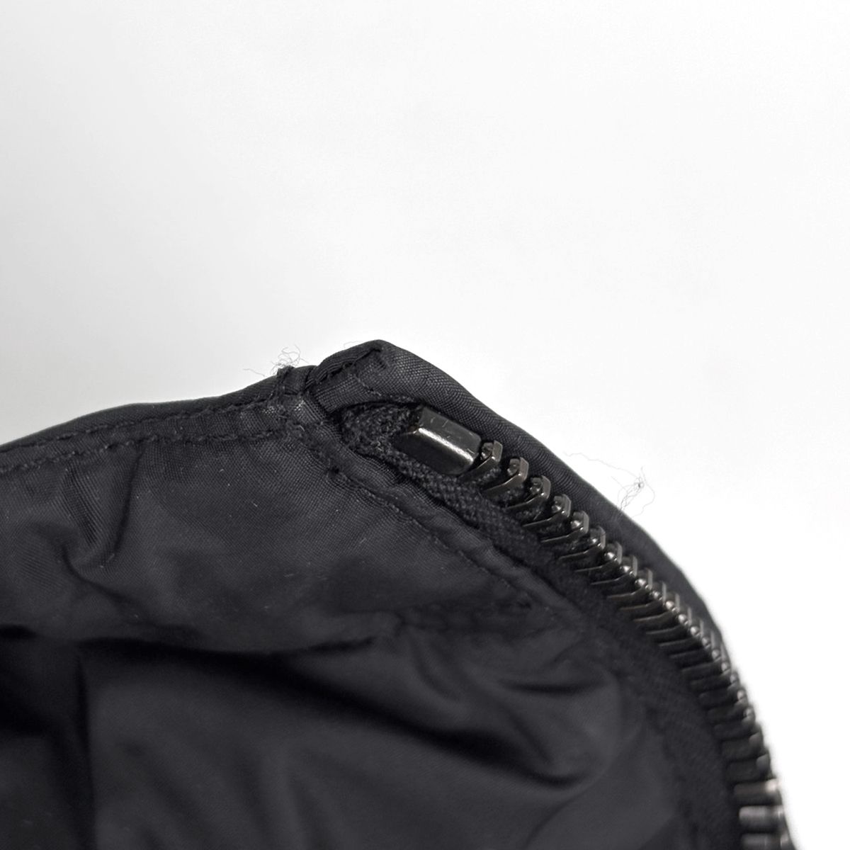 Prada Knit Cut Replacement Hoodie Down Jacket Sports Black — view 6