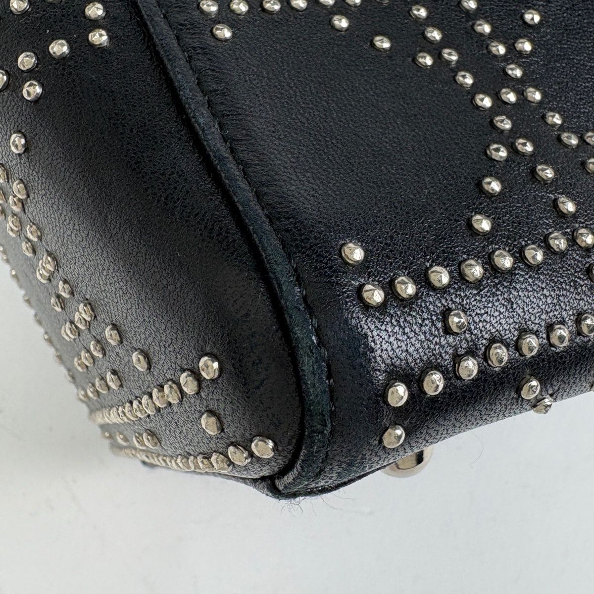 Dior Lady Studs Cannage Handbag Leather Black — view 4