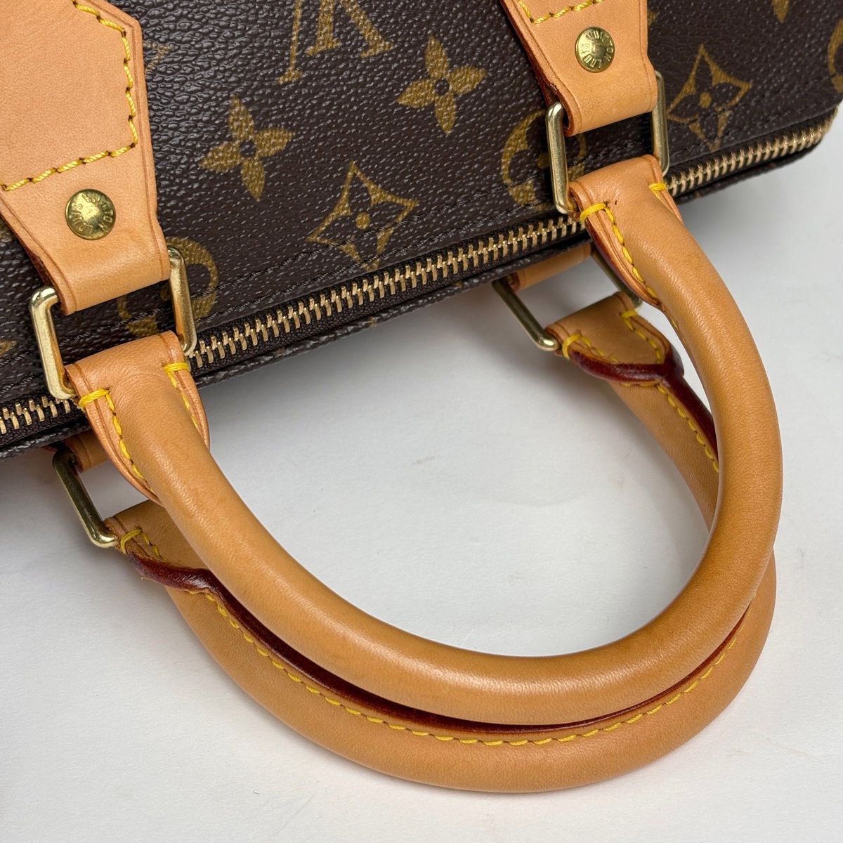 Louis Vuitton Speedy 25 Handbag Monogram Brown — view 7
