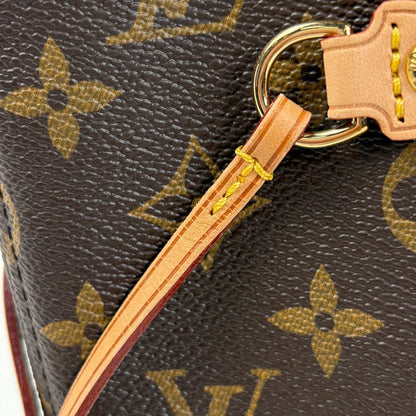 Louis Vuitton Neverfull MM Shoulder Bag Tote Monogram Brown — view 4