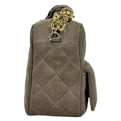Chanel CC Logo Fringe Chain Shoulder Bag Quilted Tassel Suede Green Beige — view 4