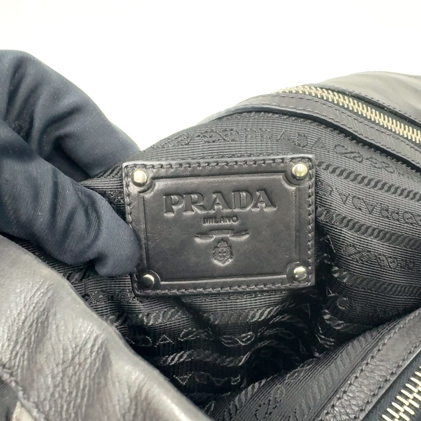 Prada Silver Logo Leather Nylon Gray Black Light Chain Handbag — view 4