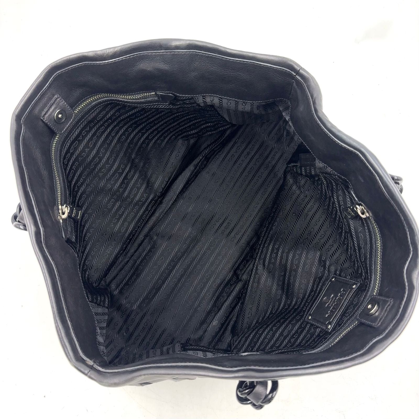 Prada Silver Logo Leather Nylon Gray Black Light Chain Handbag — view 3