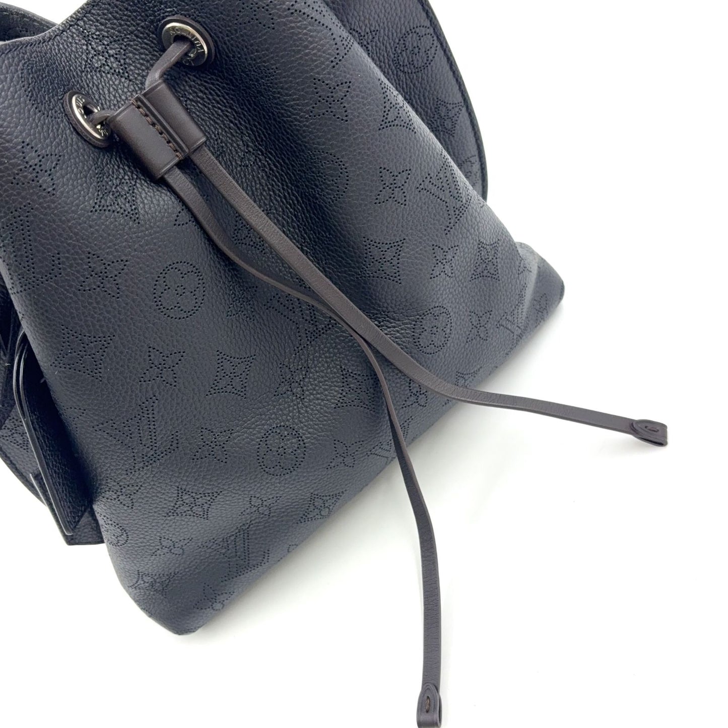 Louis Vuitton Monogram Mahinamuria Mahina 2-Way Shoulder Leather Calf Black — view 9