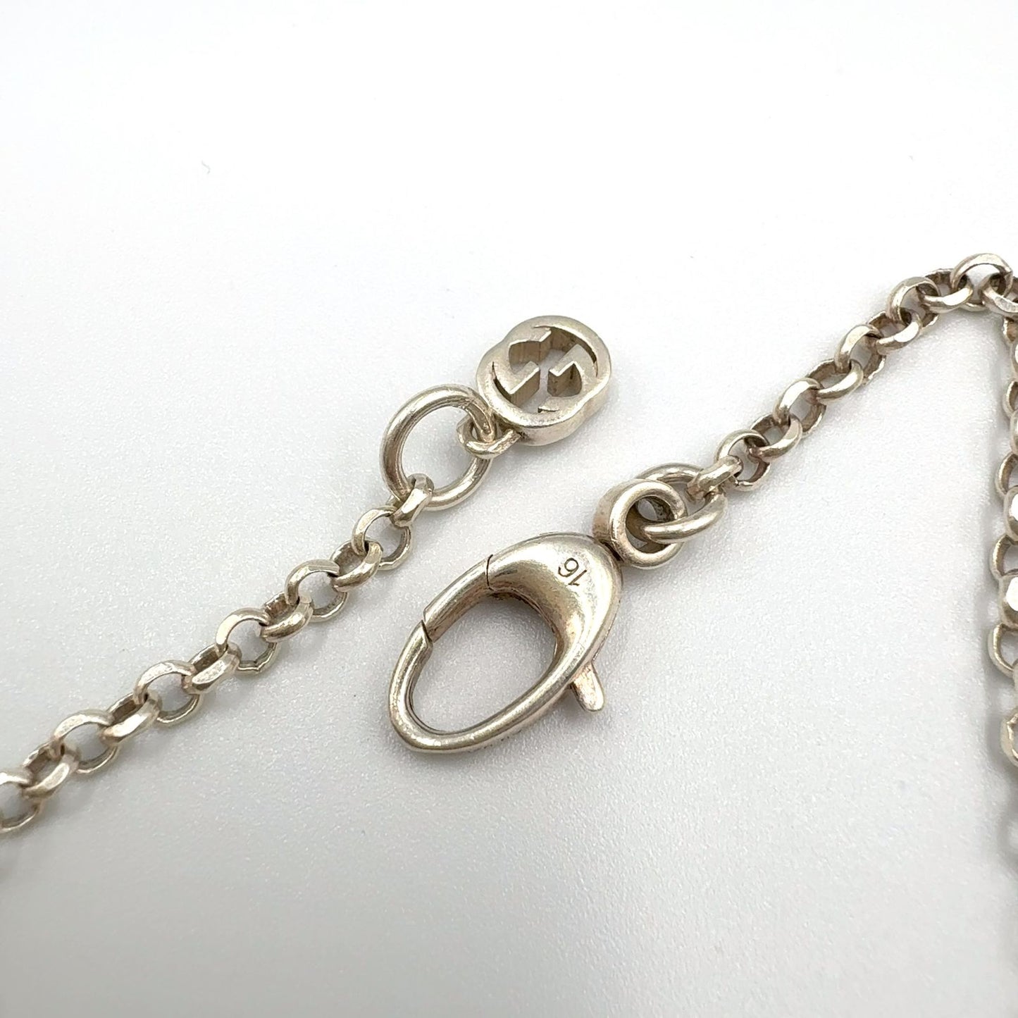 Gucci Interlocking Silver Chain Bracelet — view 8