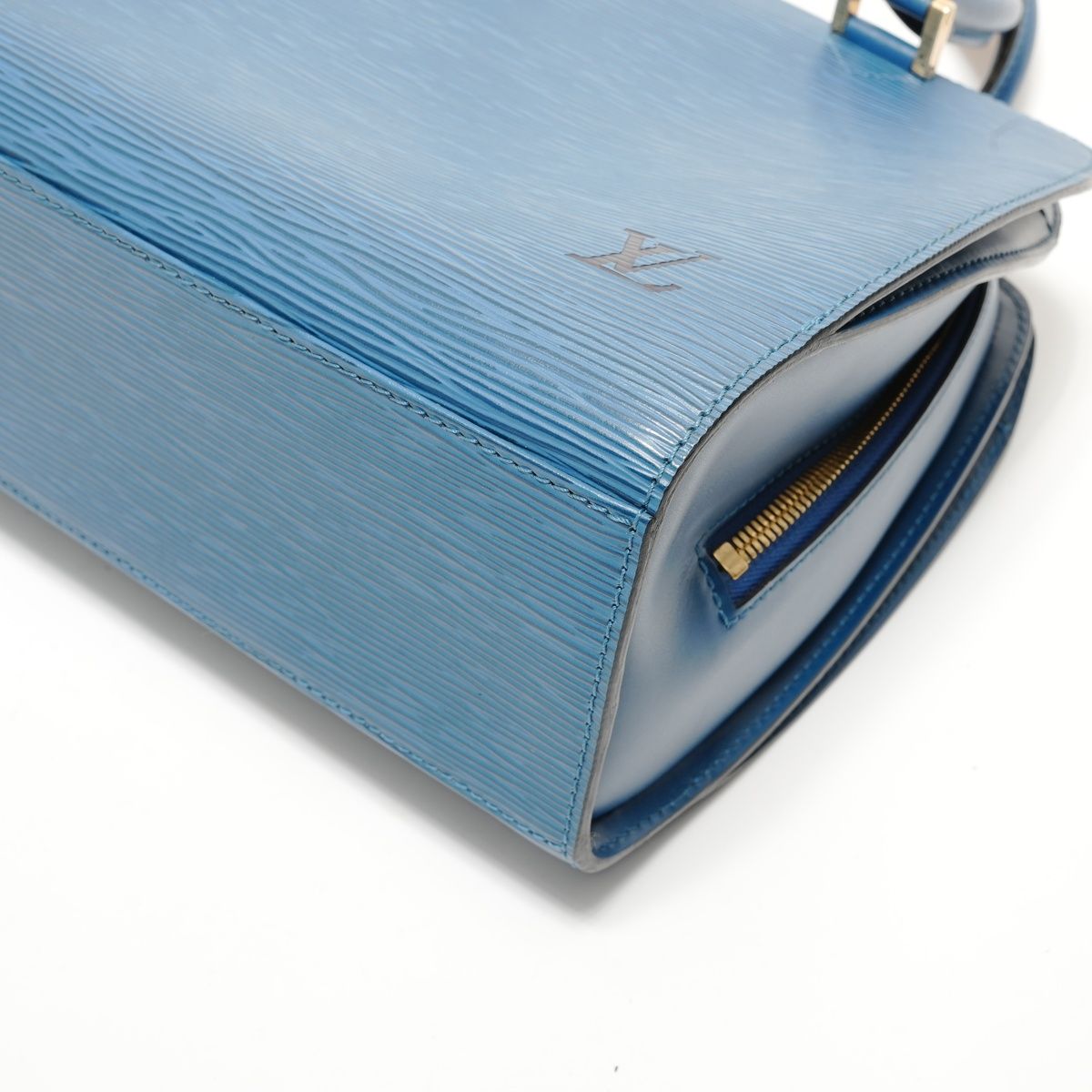 Louis Vuitton Handbag Pont Neuf Epi — view 6