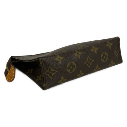 Louis Vuitton Pouch Monogram Toilette 19 — view 3