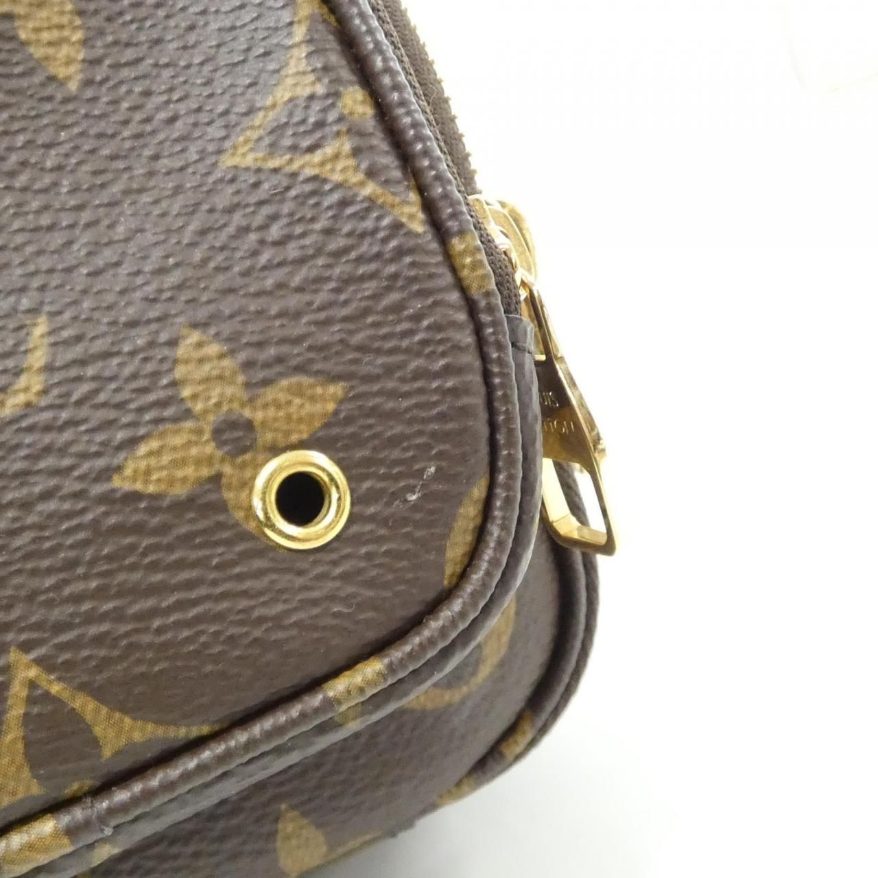Louis Vuitton Monogram Utility Crossbody Shoulder Bag — view 4