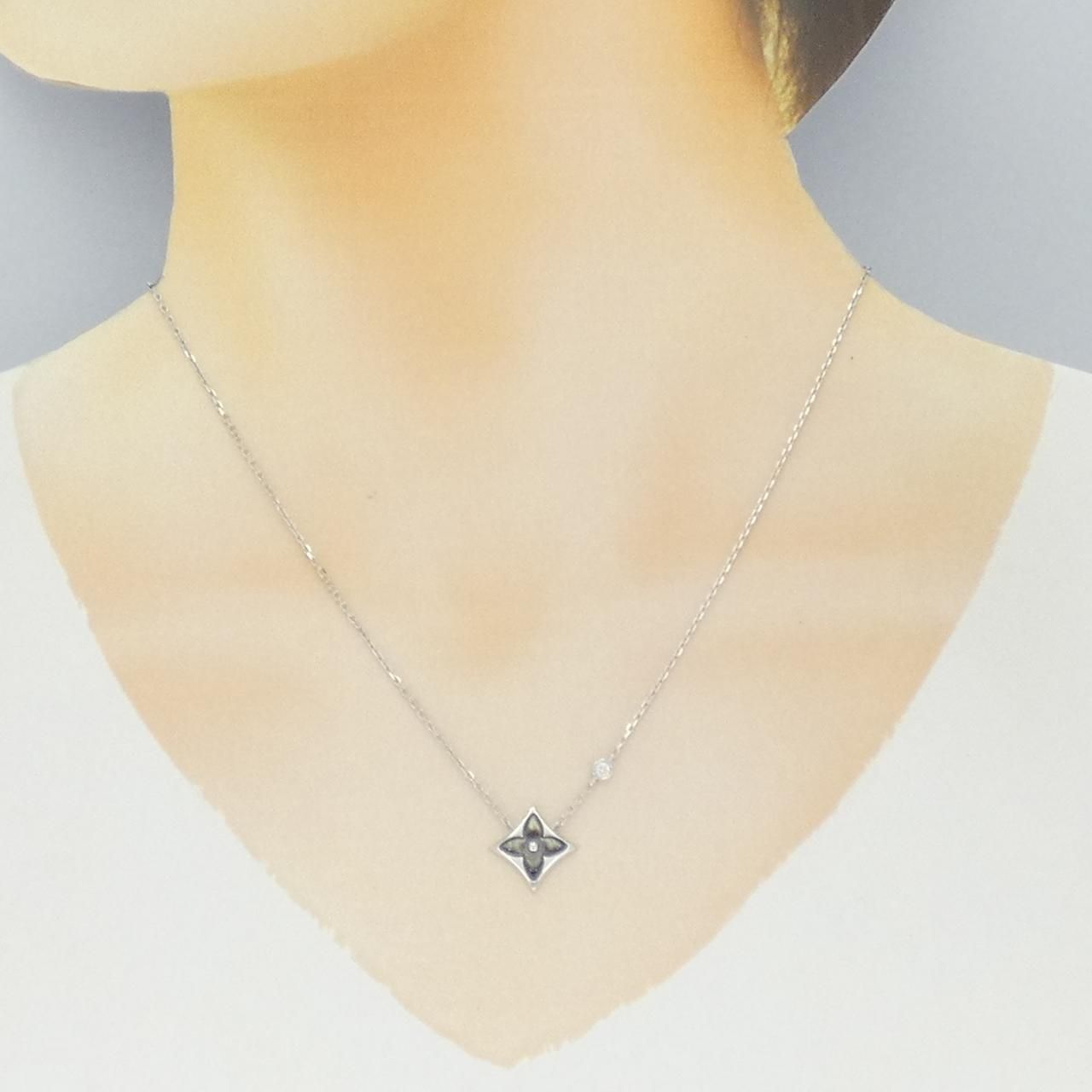 Louis Vuitton Star Blossom Necklace — view 6