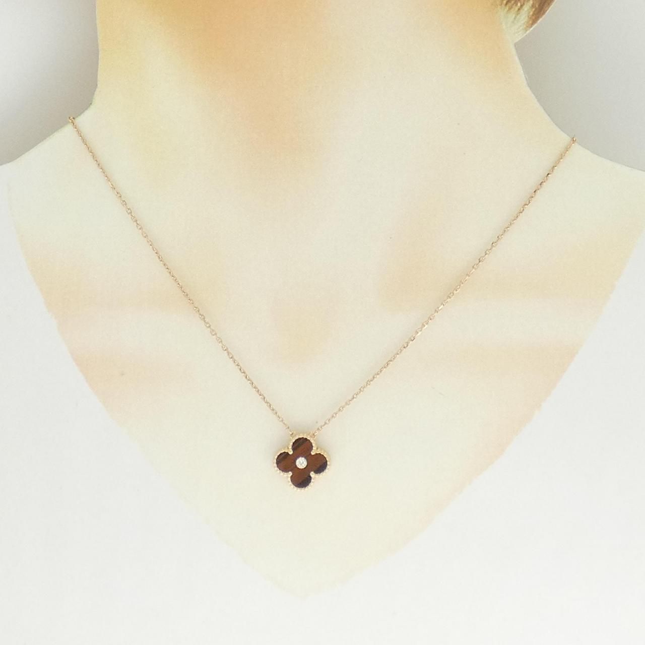 Van Cleef & Arpels Vintage Alhambra Holiday Limited Necklace — view 6