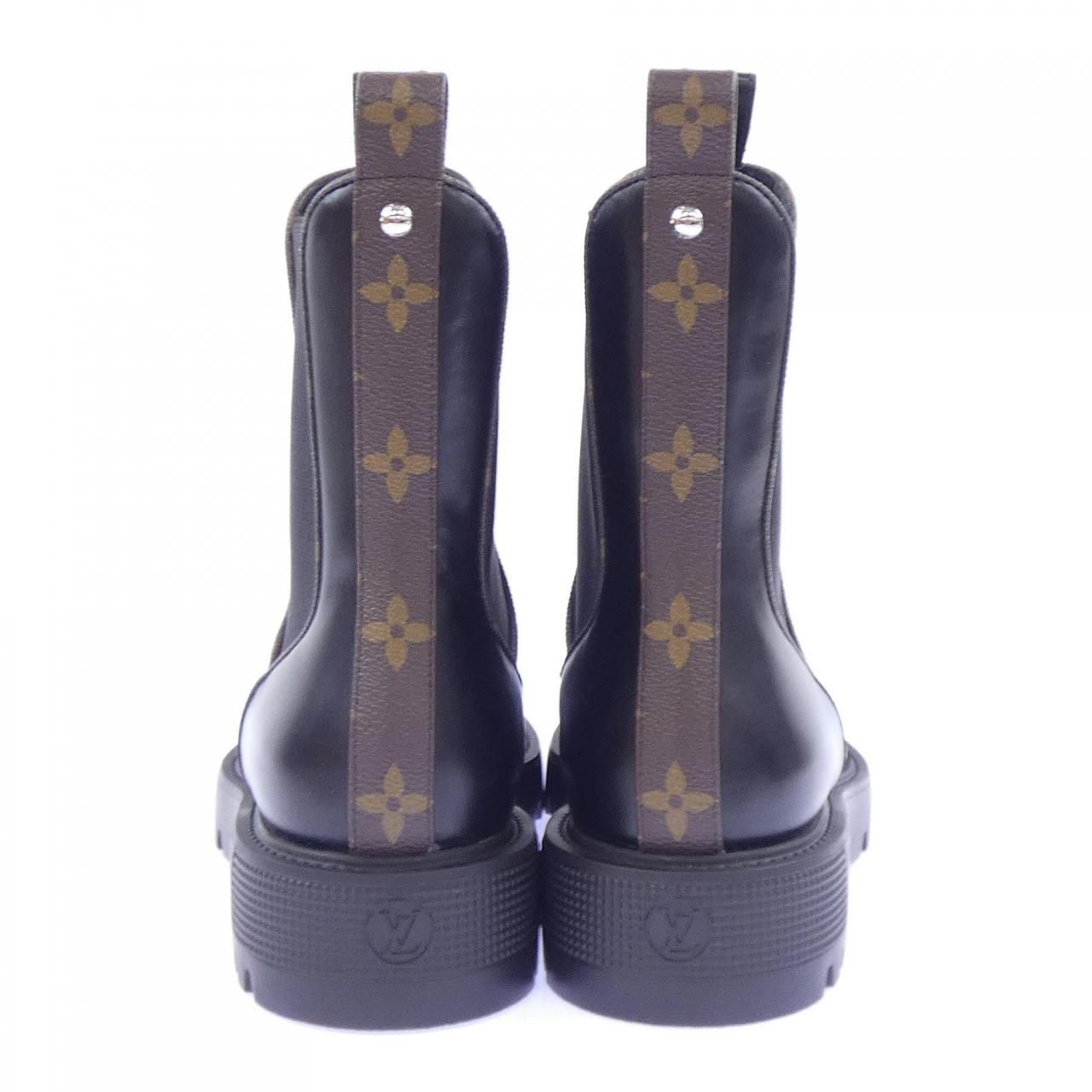Louis Vuitton District Chelsea Boots — view 5