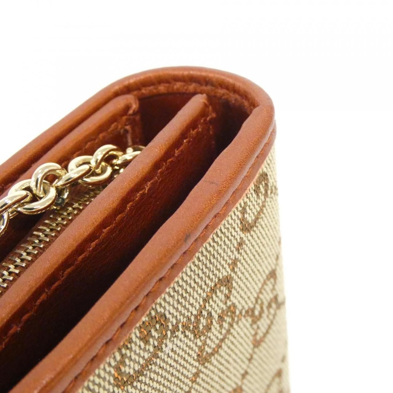 Gucci Chain Shoulder Bag Beige — view 6