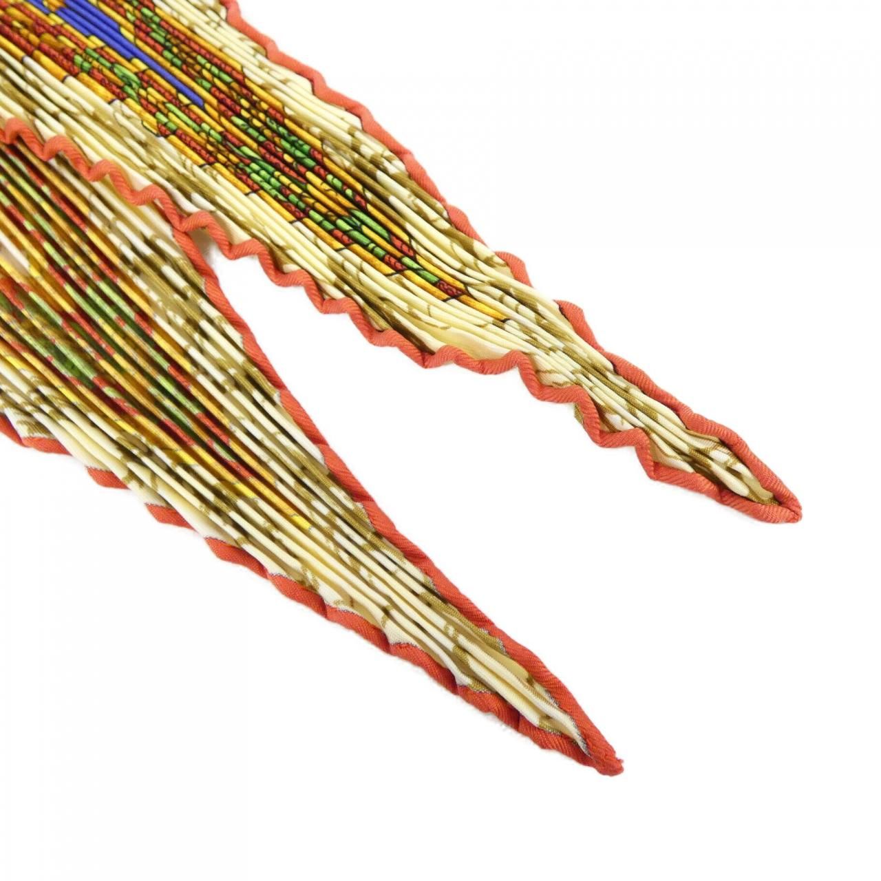 Hermes Pleats Scarf White — view 2