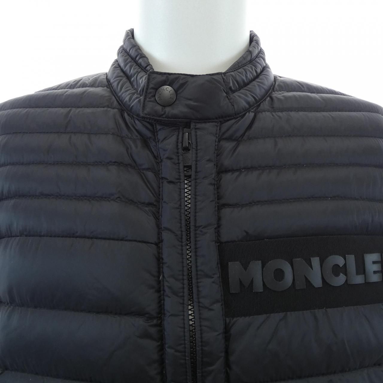 Moncler Conques Down Jacket — view 6