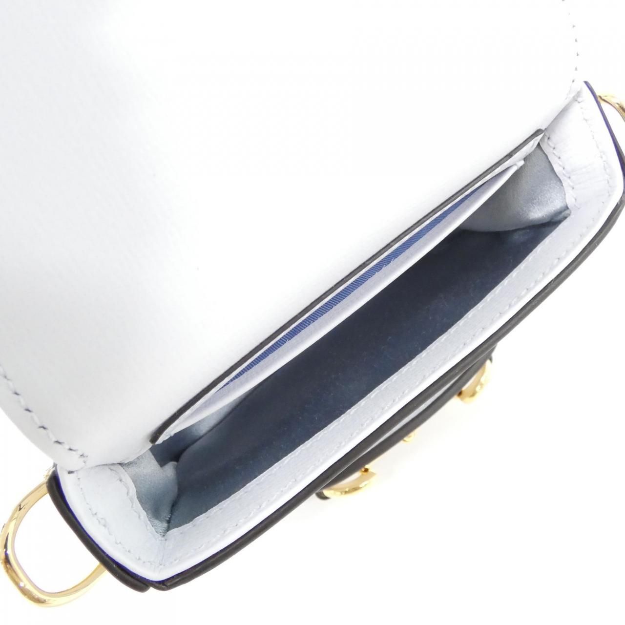 Gucci Horsebit Shoulder Bag — view 6