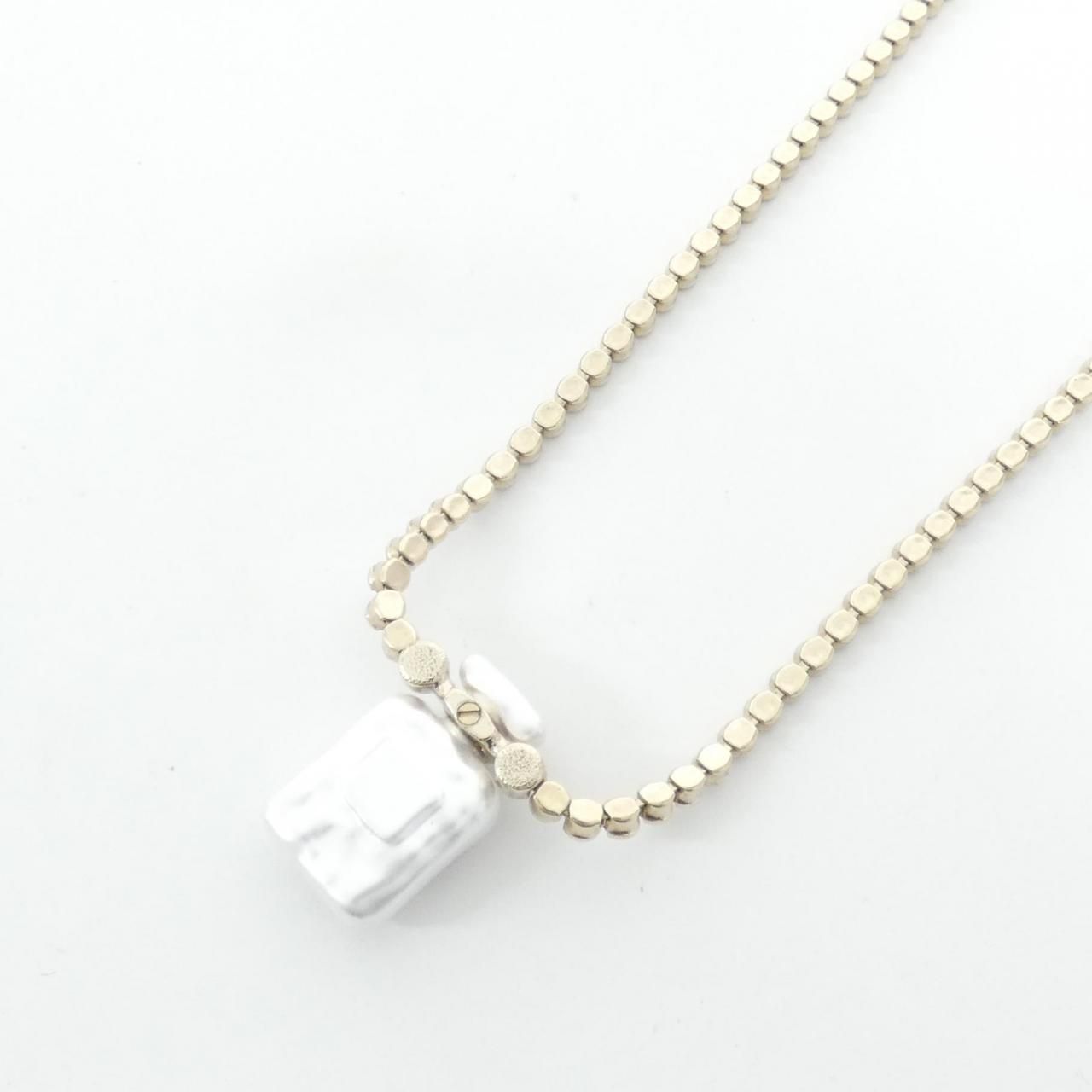 Chanel Necklace Gold — view 3