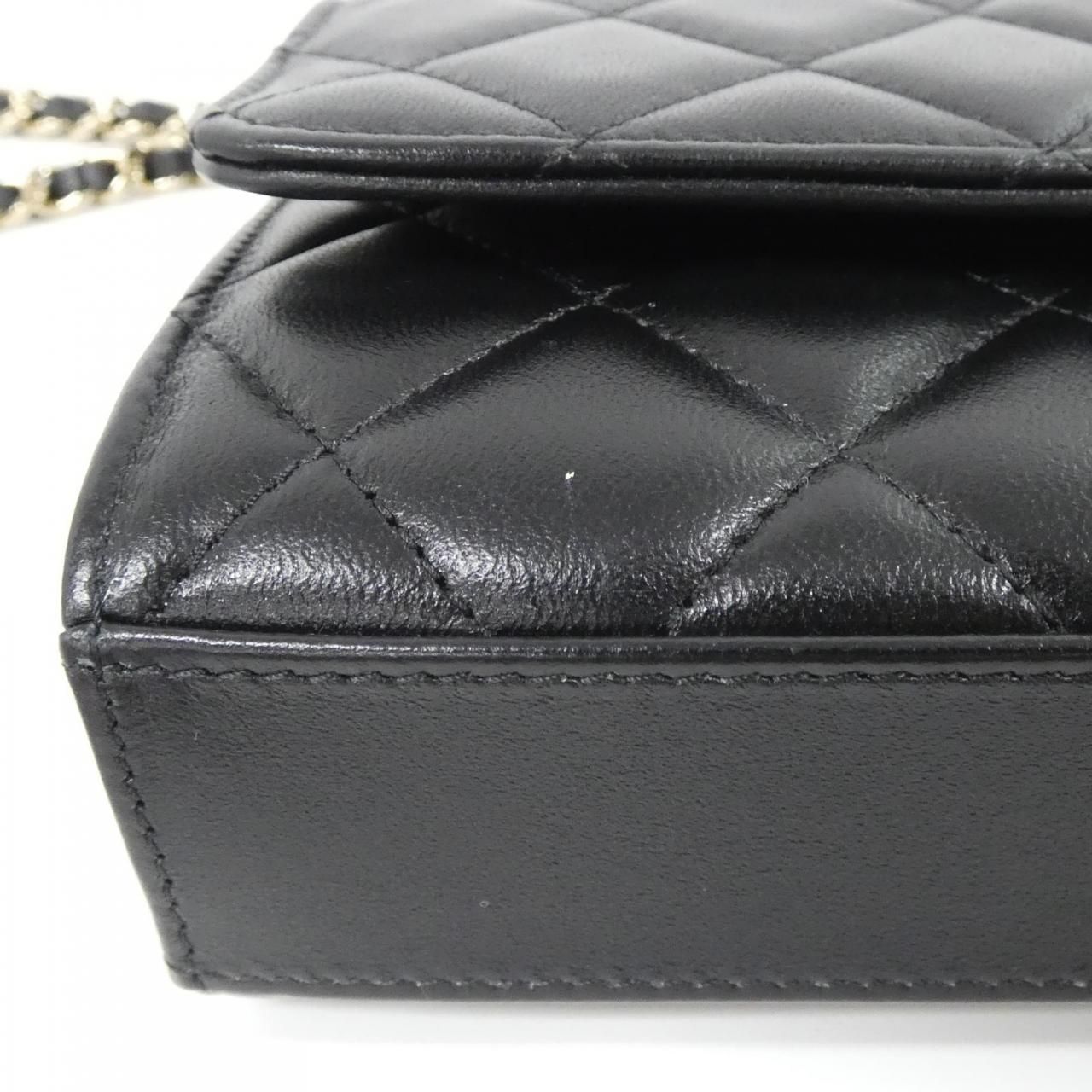 Chanel Phone Case Black — view 4