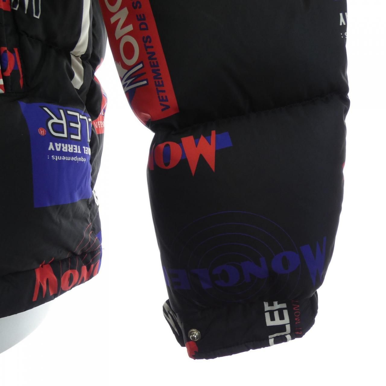 Moncler Wilson Down Jacket — view 7