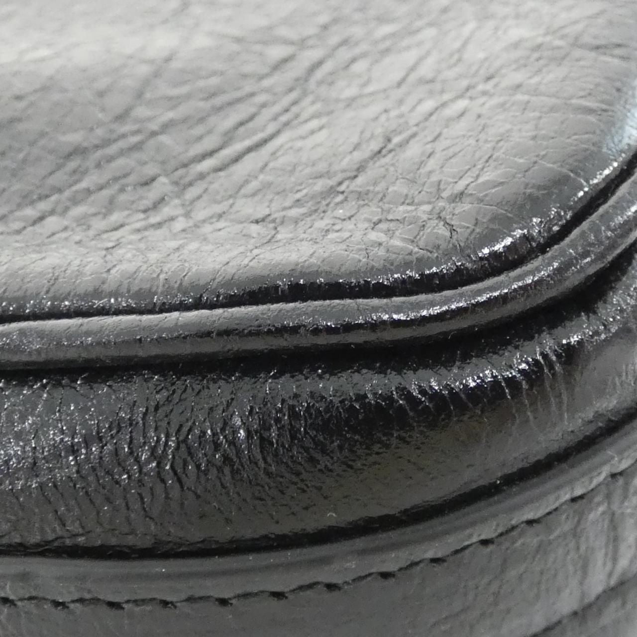 Balenciaga le Cagole Heart Mini Shoulder Bag — view 3