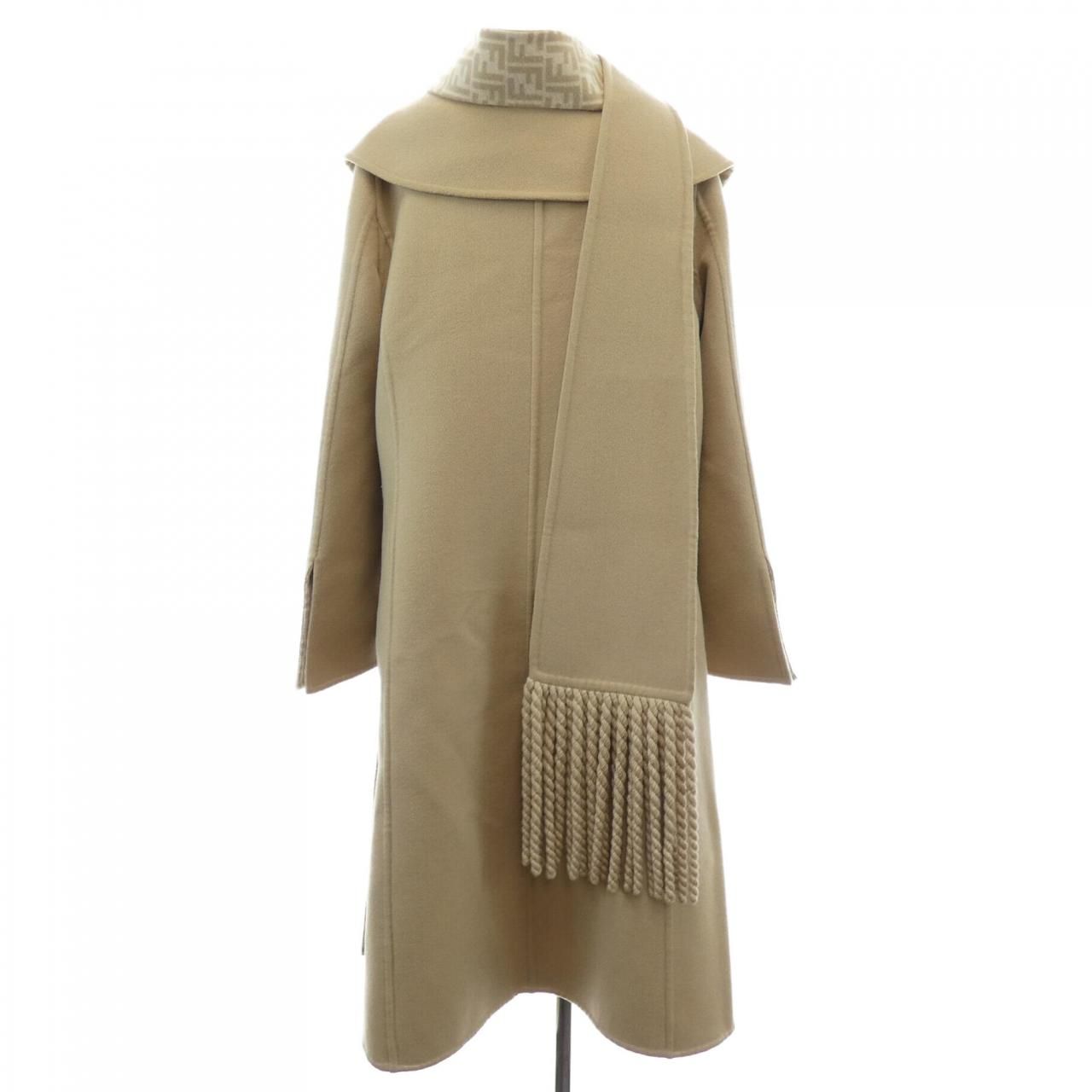 Fendi Coat Beige — view 2