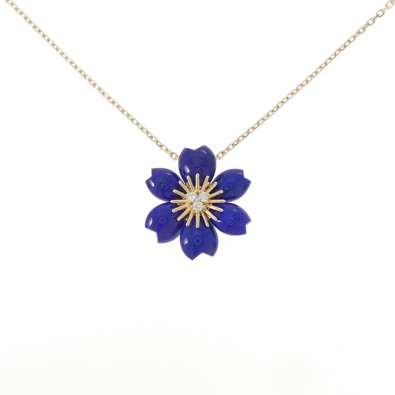 Van Cleef & Arpels Rose de Noel Mini Necklace