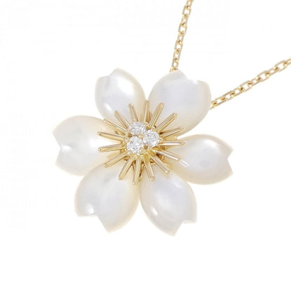 Van Cleef & Arpels Rose de Noel Mini Necklace — view 3