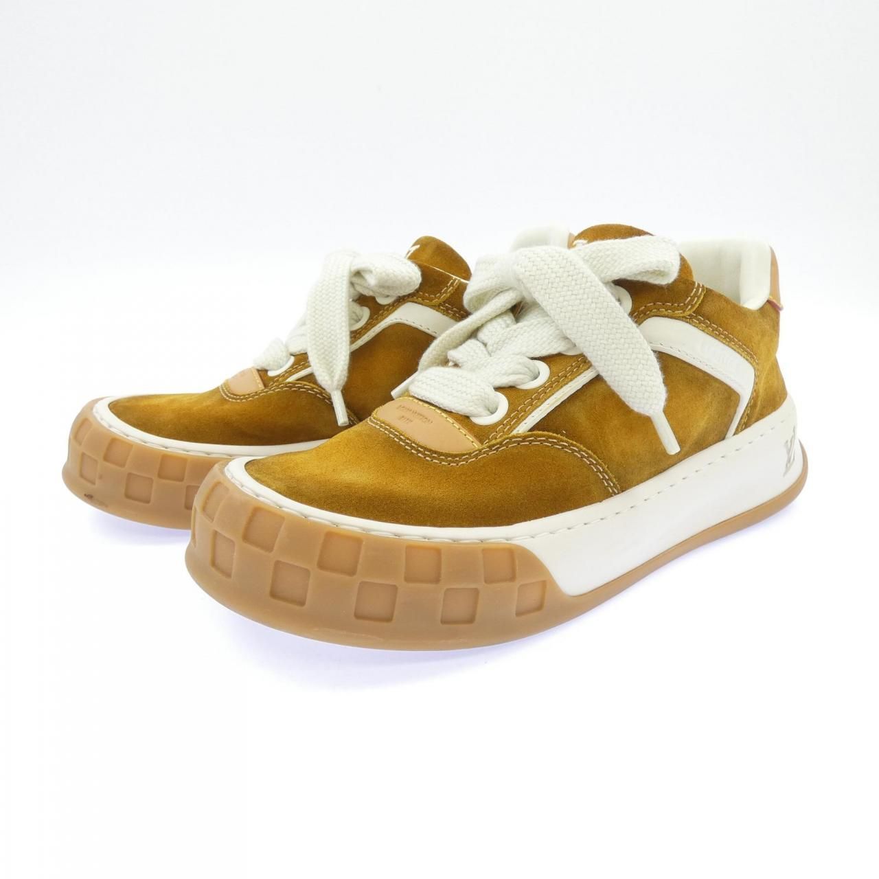 Louis Vuitton LV Tilted Sneakers — view 3