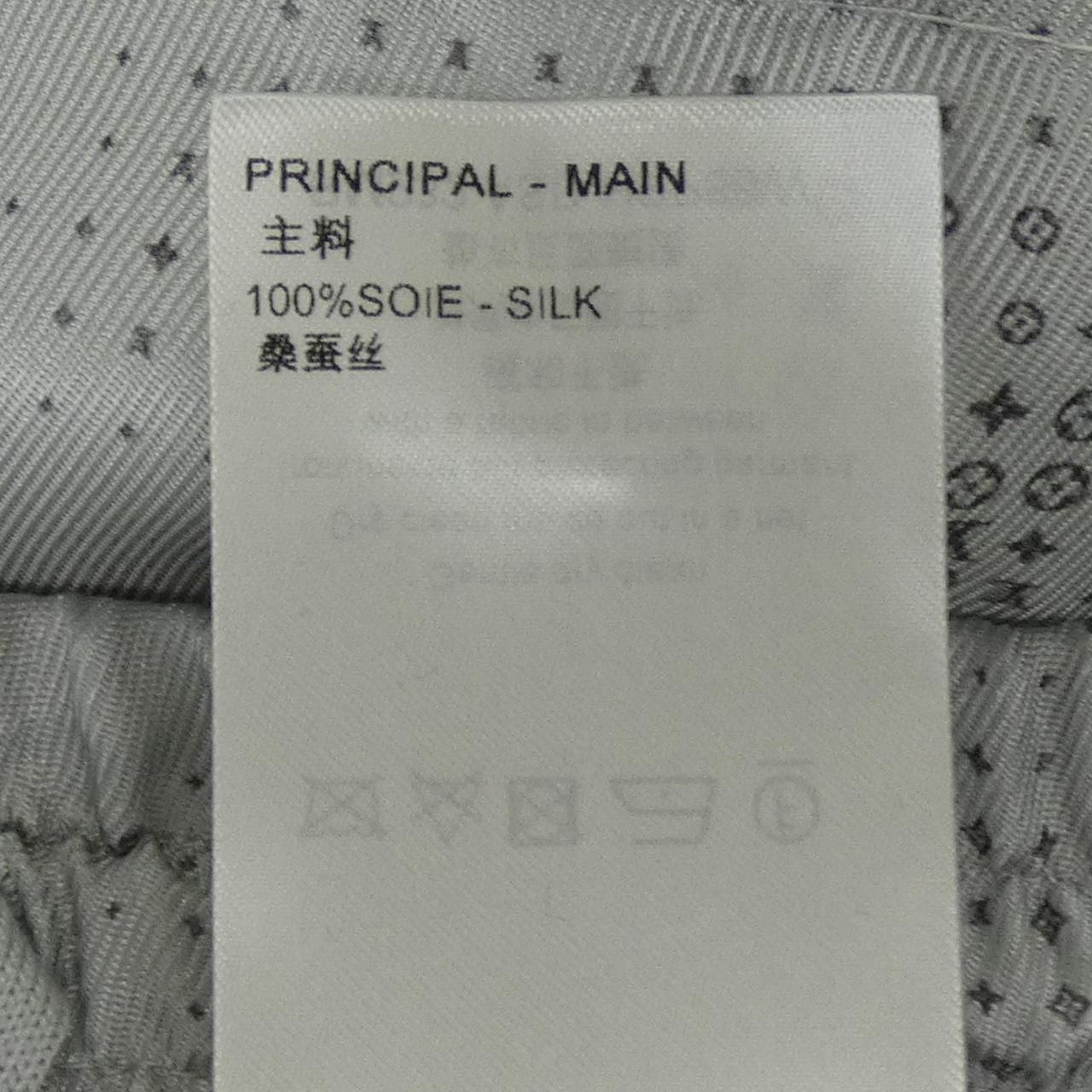 Louis Vuitton Shorts Gray — view 3