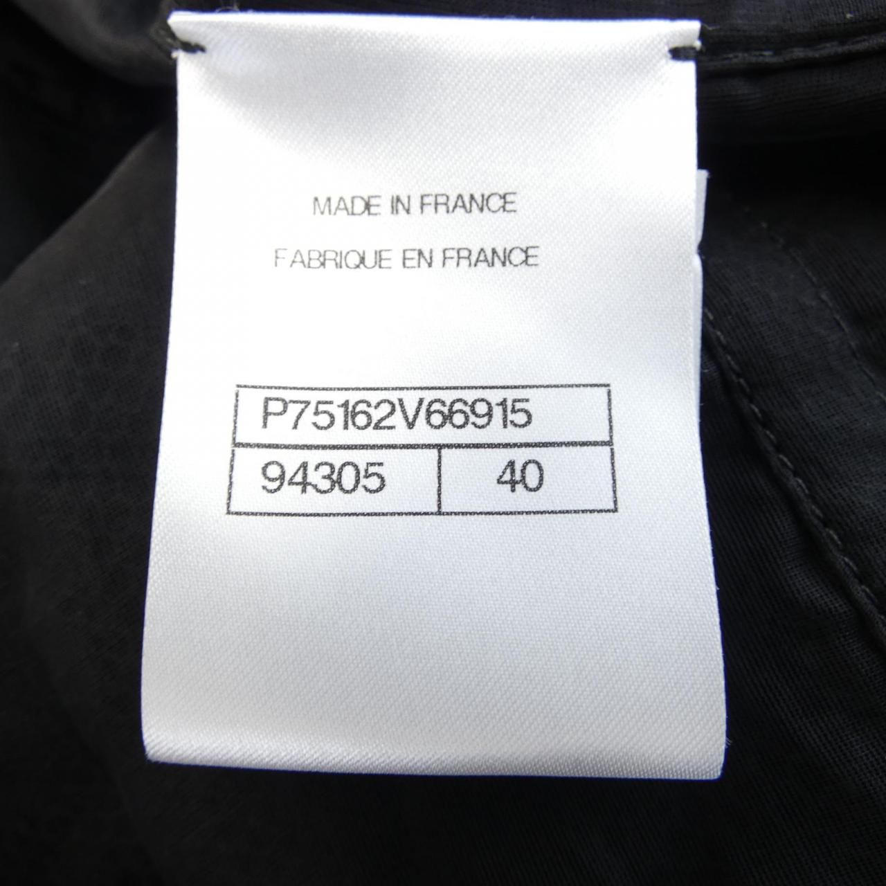 Chanel Metiers D'art Collarless Jacket — view 4