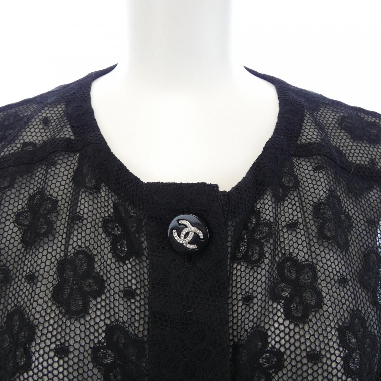 Chanel Metiers D'art Collarless Jacket — view 6