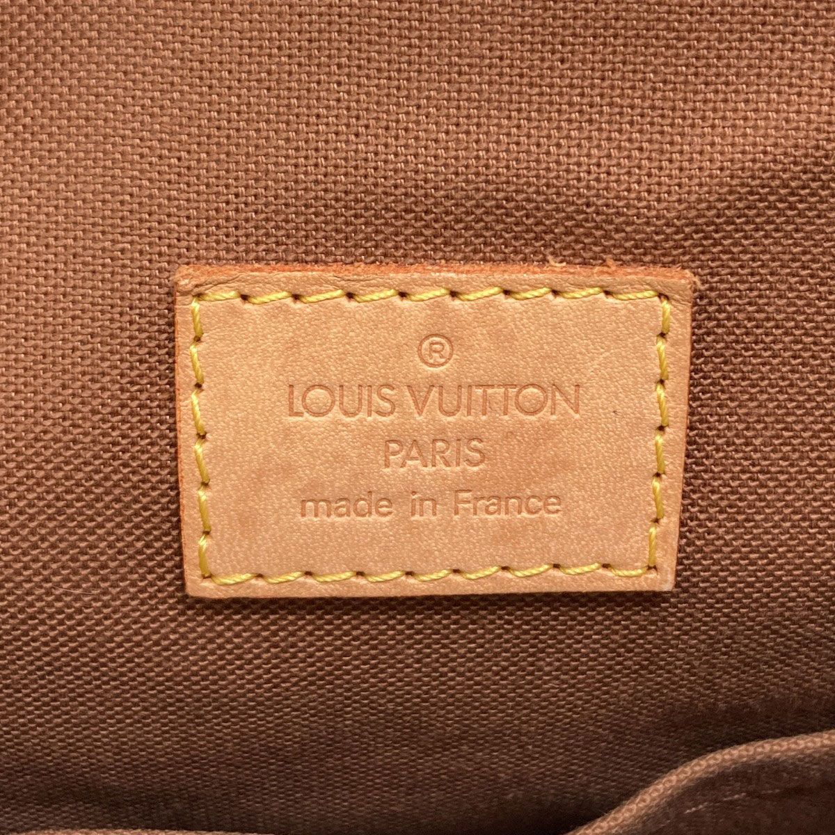 Louis Vuitton Batignolles Handbag Monogram Canvas — view 6