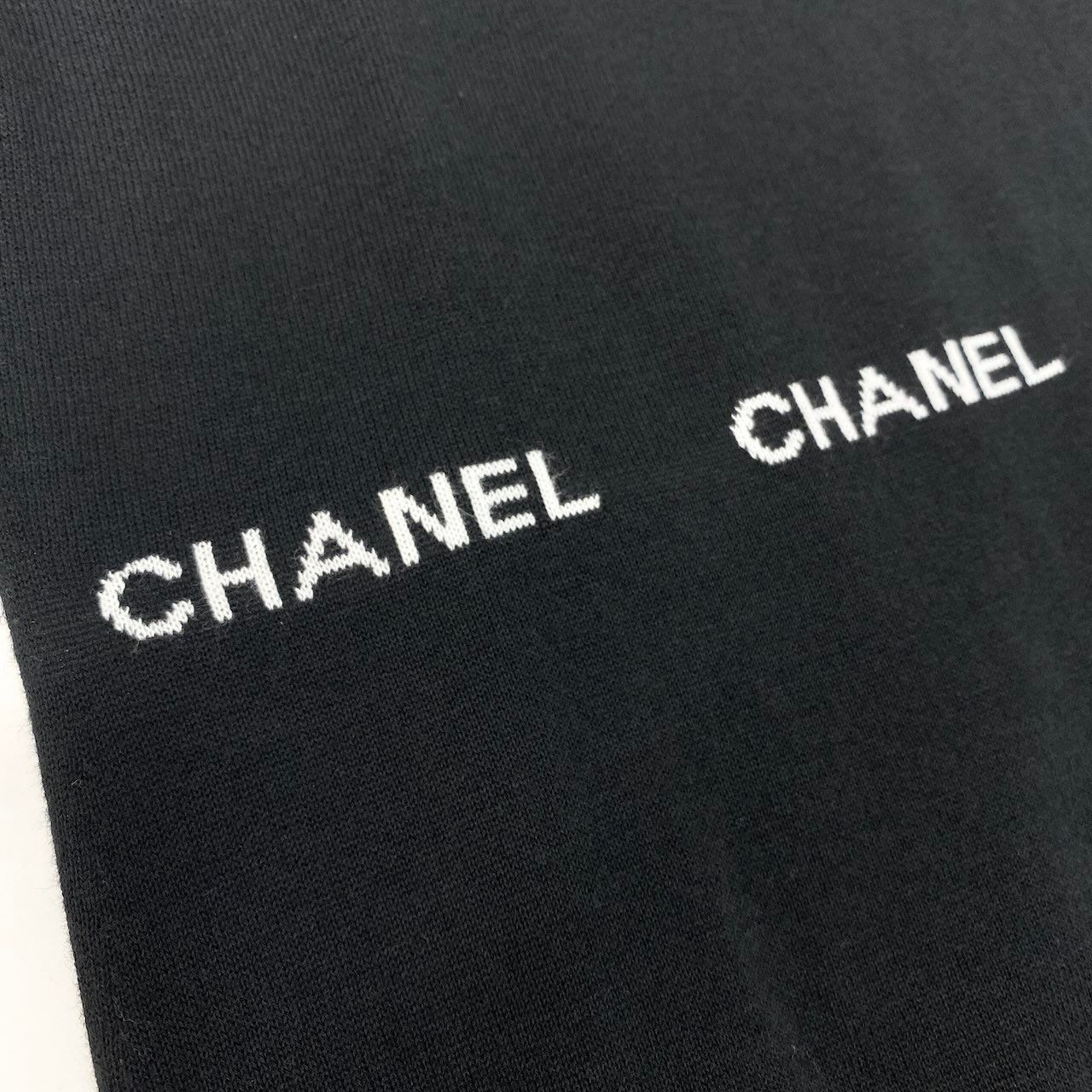 Chanel Sleeveless Knit Sweater Logo Top Black — view 6