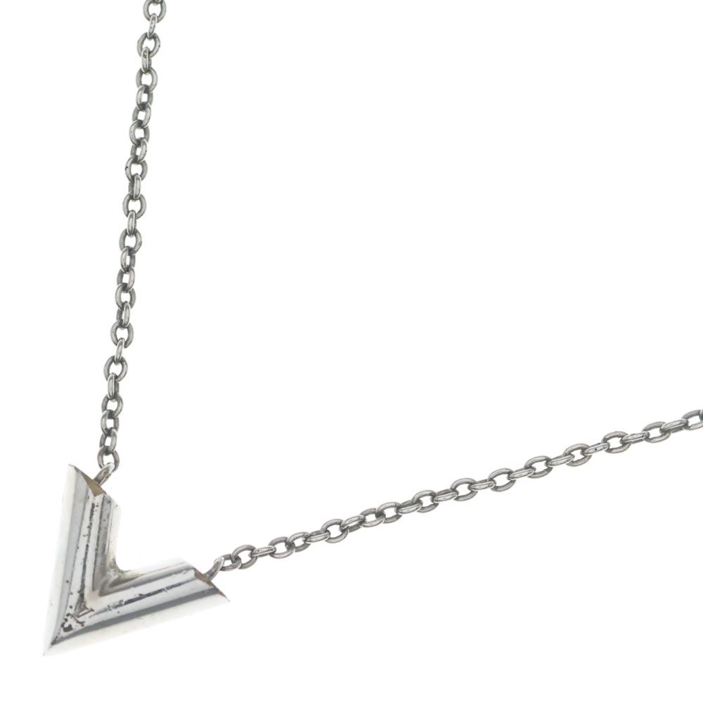 Louis Vuitton Essential Necklace Pendant Silver