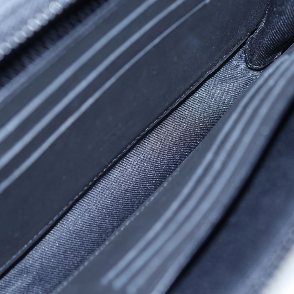 Louis Vuitton LV Aerogram Alpha Wearable — view 4
