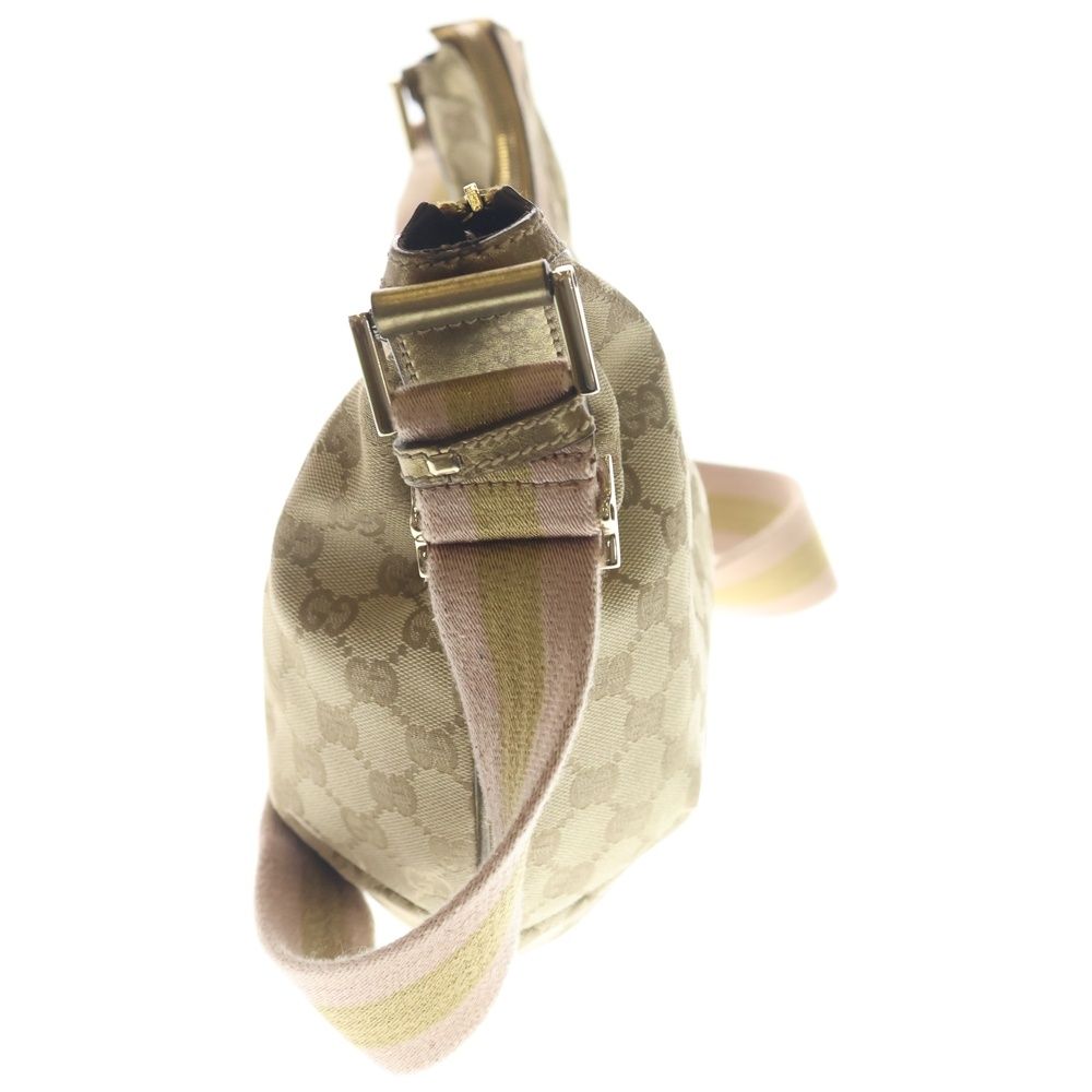 Gucci GG Canvas Shoulder Bag Beige — view 3