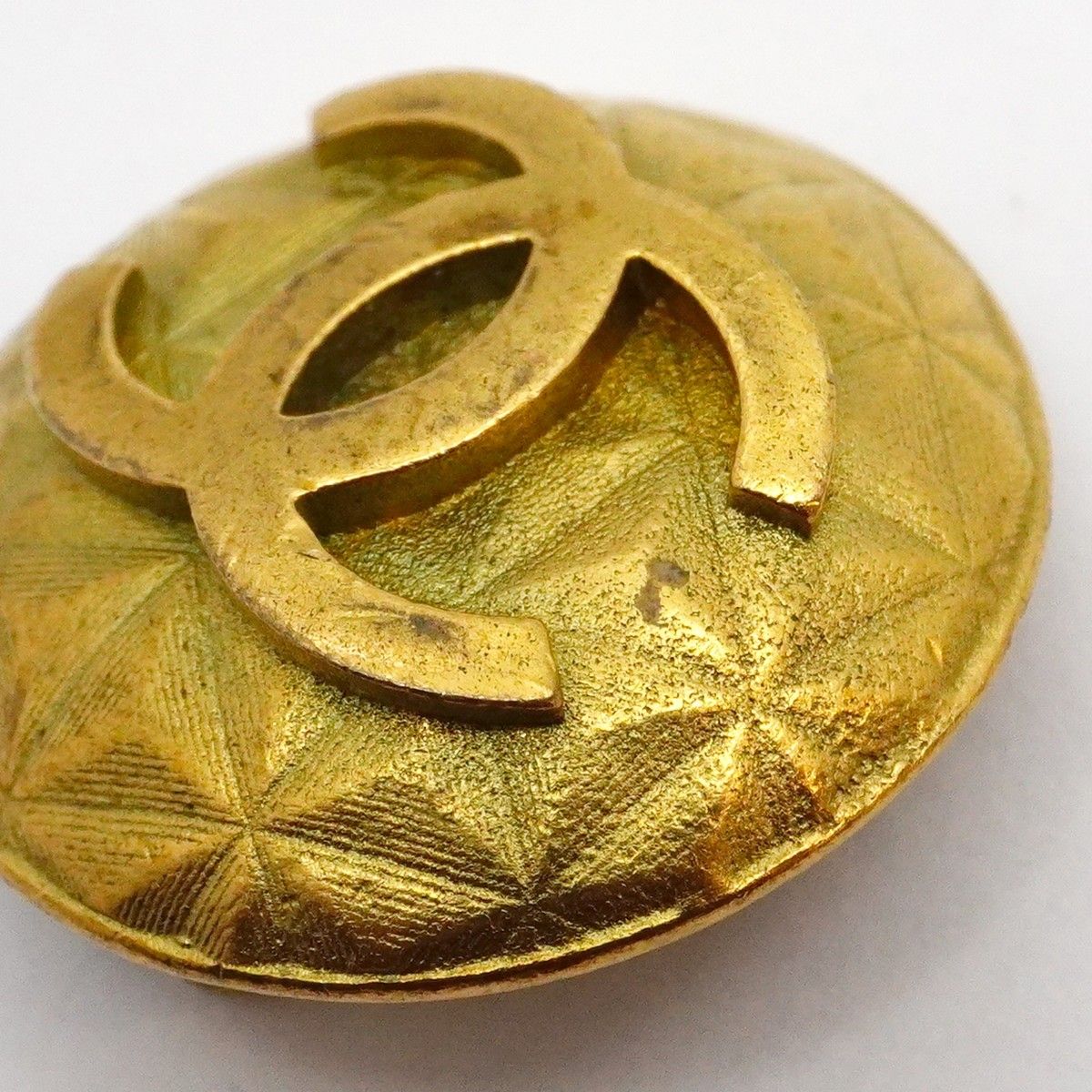 Chanel Earrings Vintage CC Logo Round — view 8