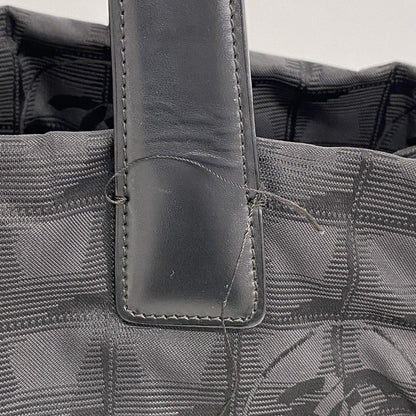 Chanel Tote New Travel Nylon Black Gold — view 7