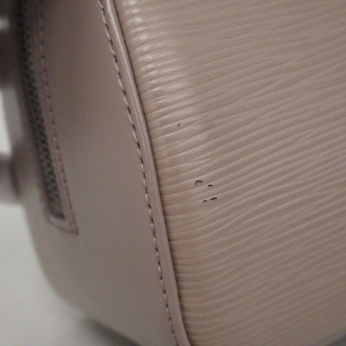 Louis Vuitton Handbag Epi Jasmine Lila — view 7
