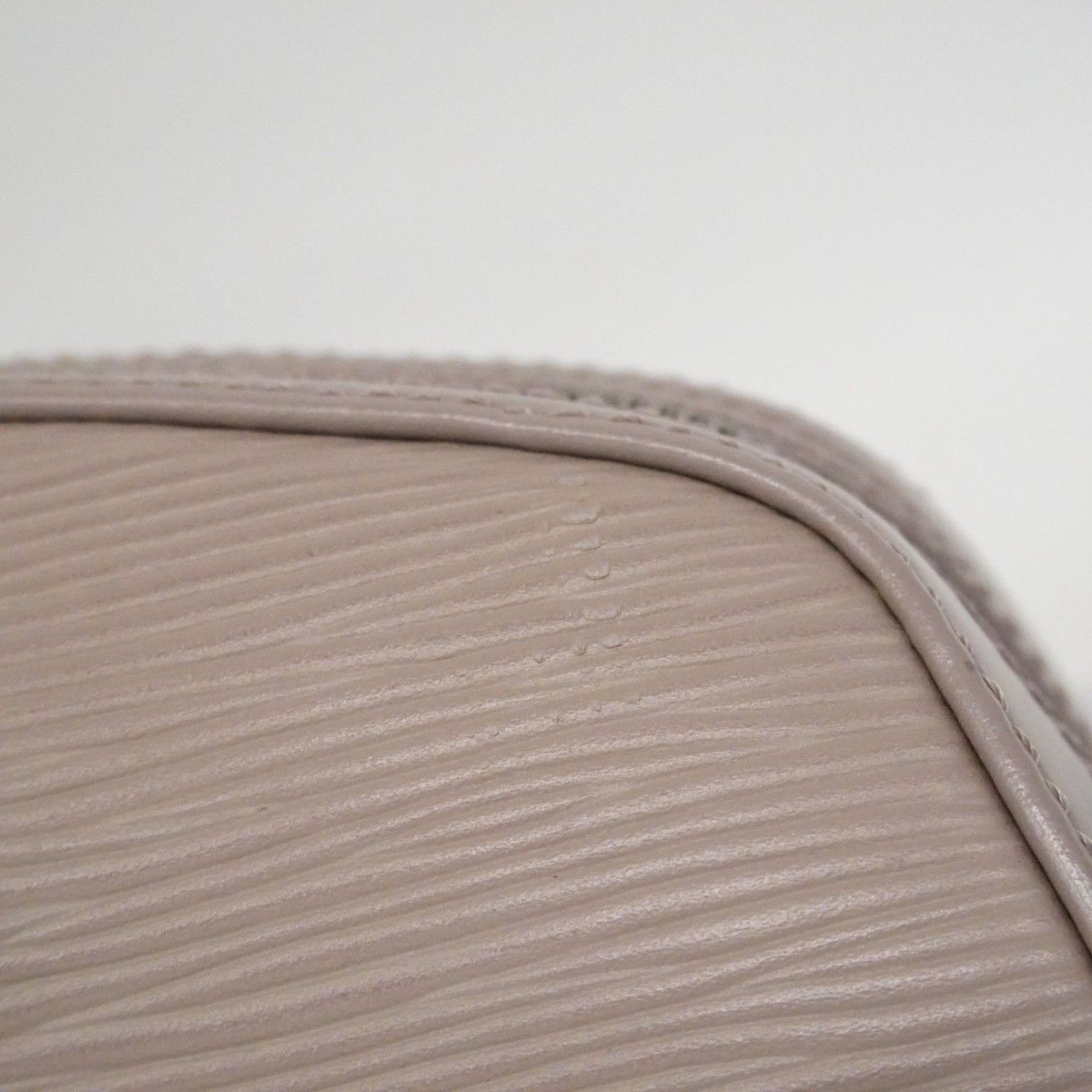 Louis Vuitton Handbag Epi Jasmine Lila — view 9