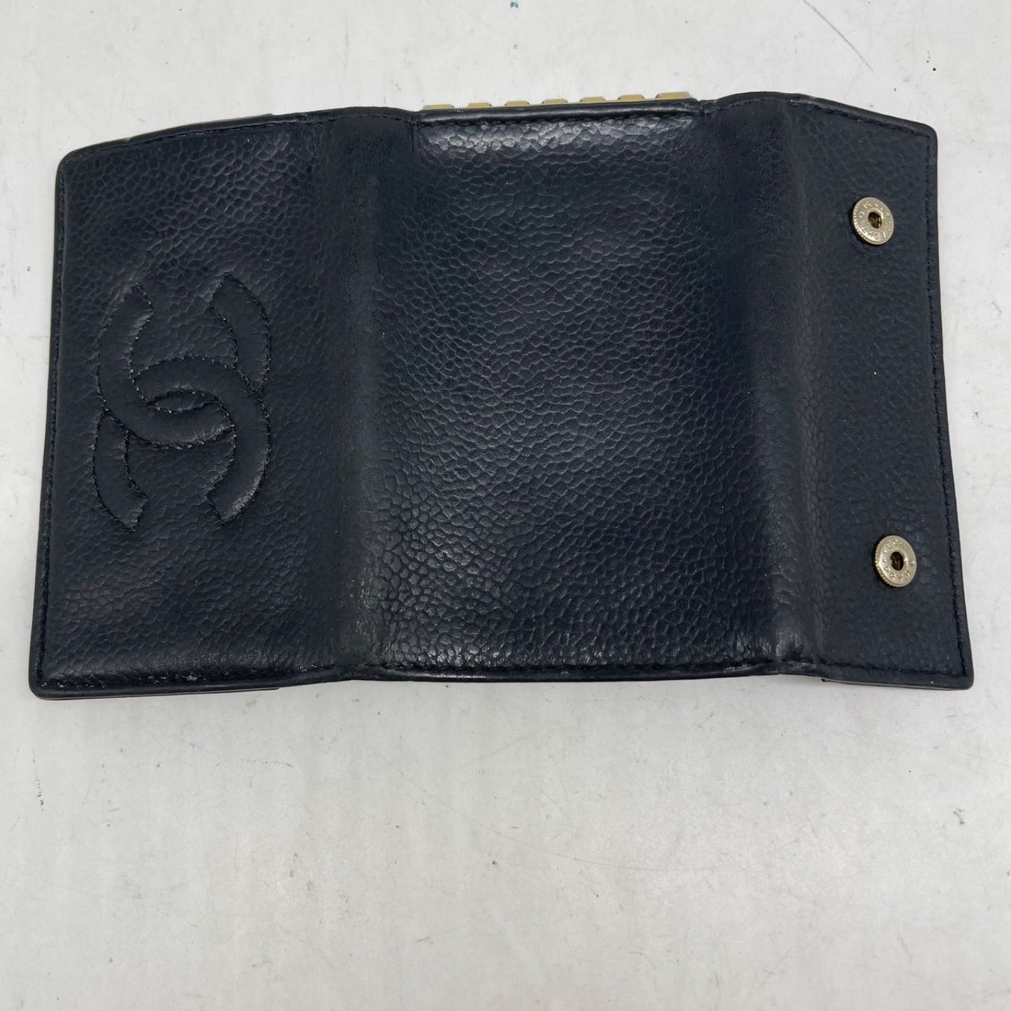 Chanel Key Case CC Logo Caviar Leather Black Key Hook Key Holder — view 4