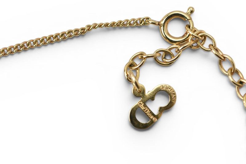 Dior Necklace Vintage CD Logo Circle Gold — view 3