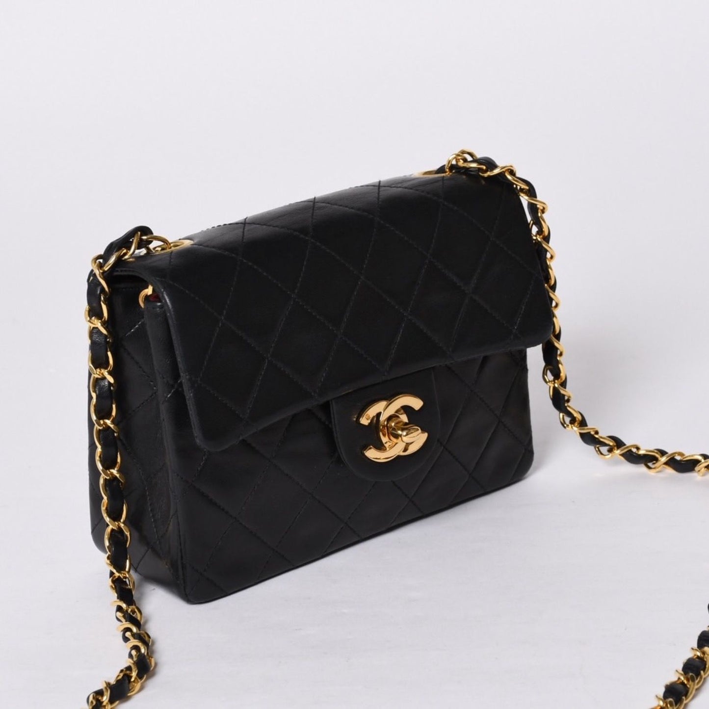 Chanel Mini Quilted 17 S Flap S Chain Shoulder Bag CC Logo Lambskin Black — view 3