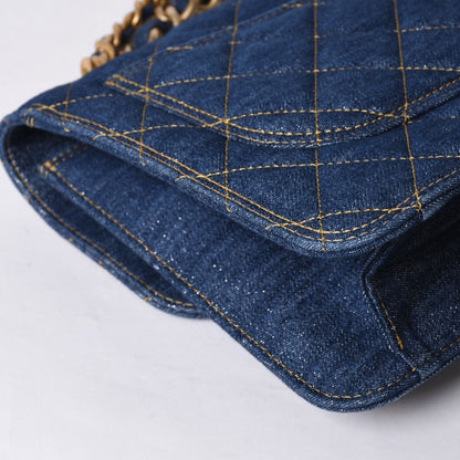 Chanel Chain Shoulder Bag Base CC Logo Denim Indigo Blue Quilted — view 6