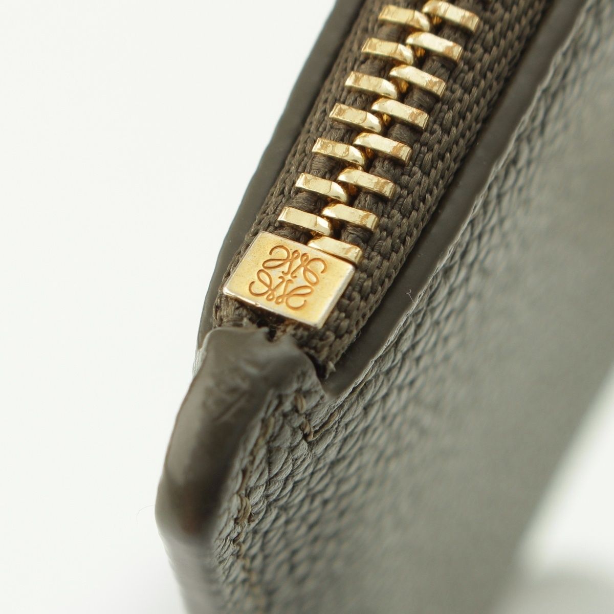 Loewe Pebble Leather Fragment Card Case Coin Purse Olive — view 8