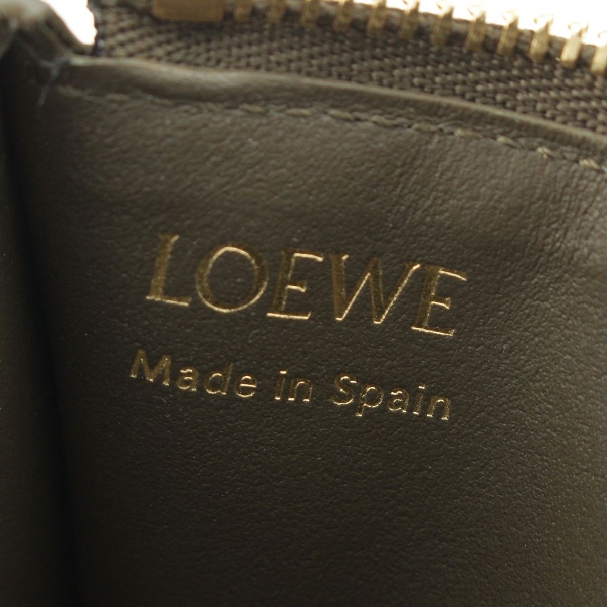 Loewe Pebble Leather Fragment Card Case Coin Purse Olive — view 5