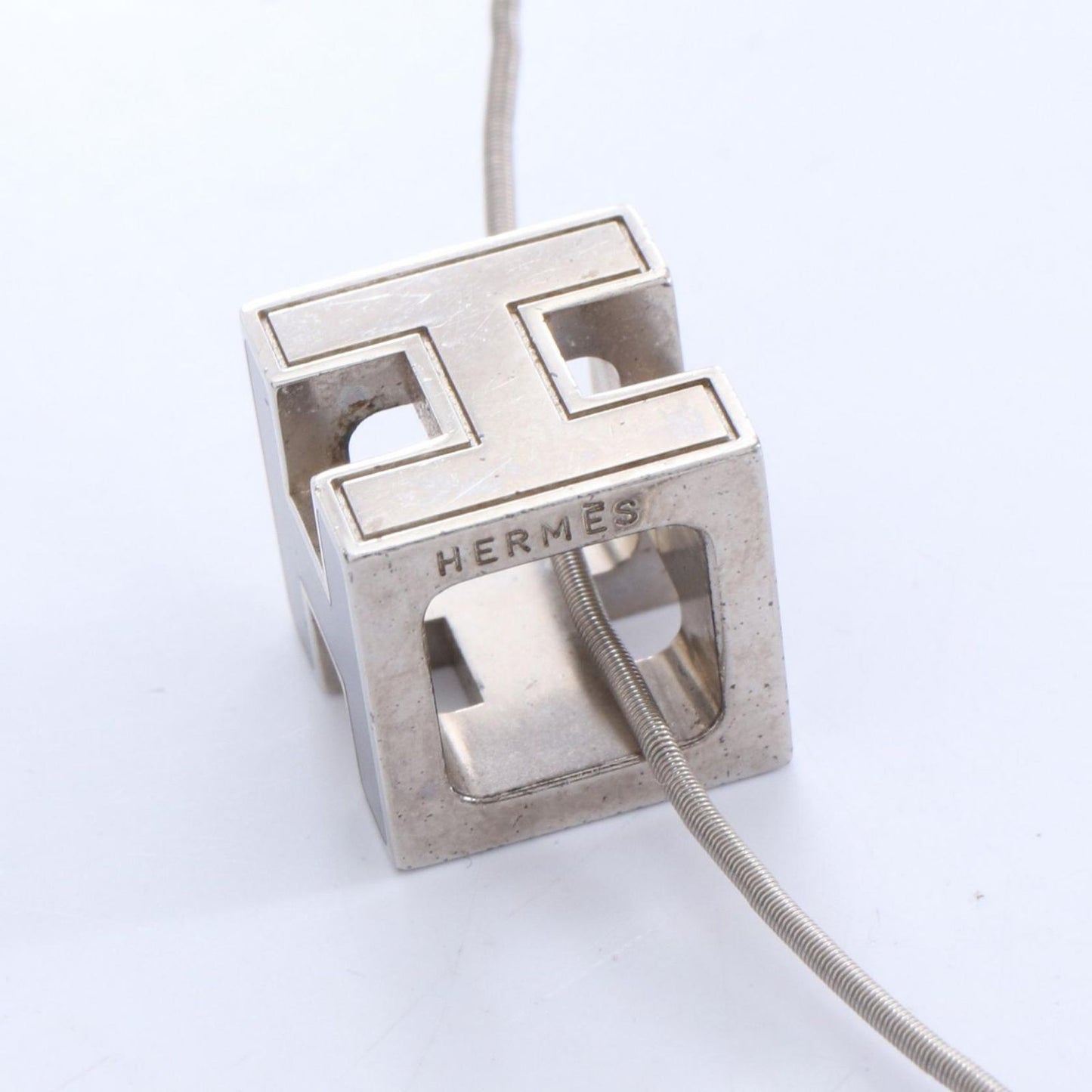 Hermes Necklace Cage Ash Cube Stainless Steel — view 4
