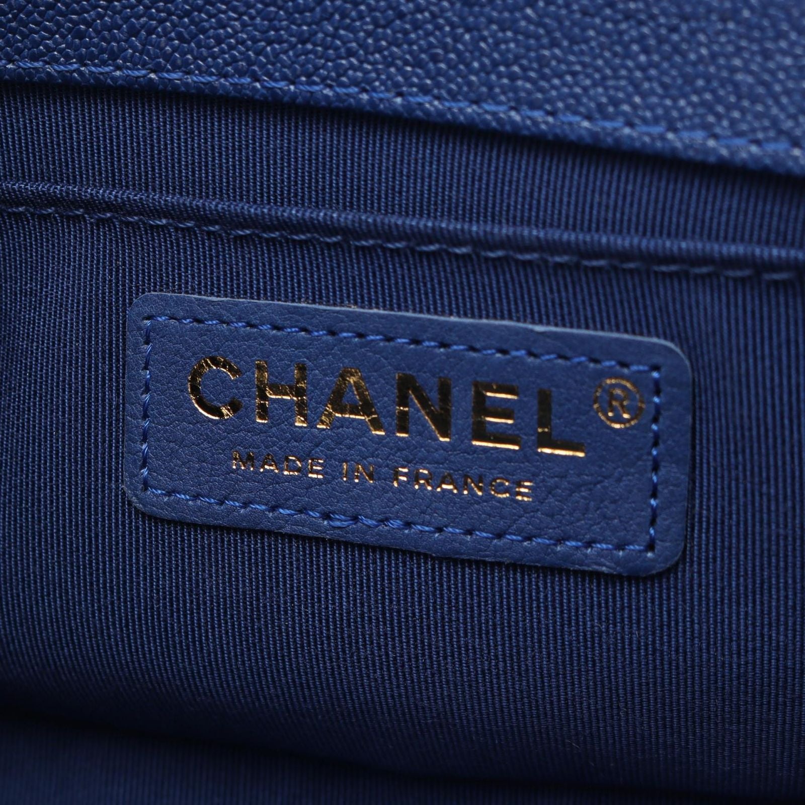 Chanel Shoulder Bag Small Blue Caviar Leather Chain — view 4
