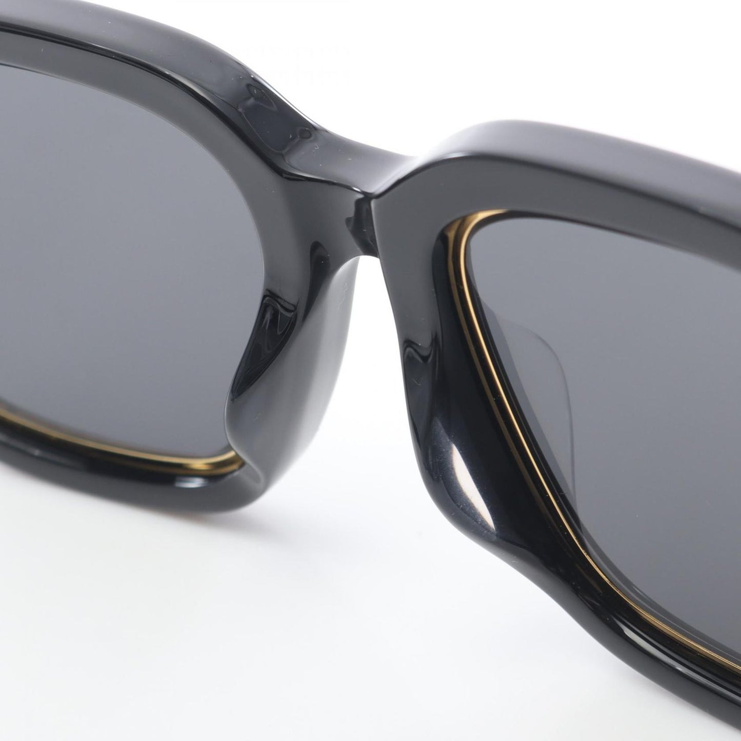 Gucci Sunglasses Black Gray Eyewear — view 6