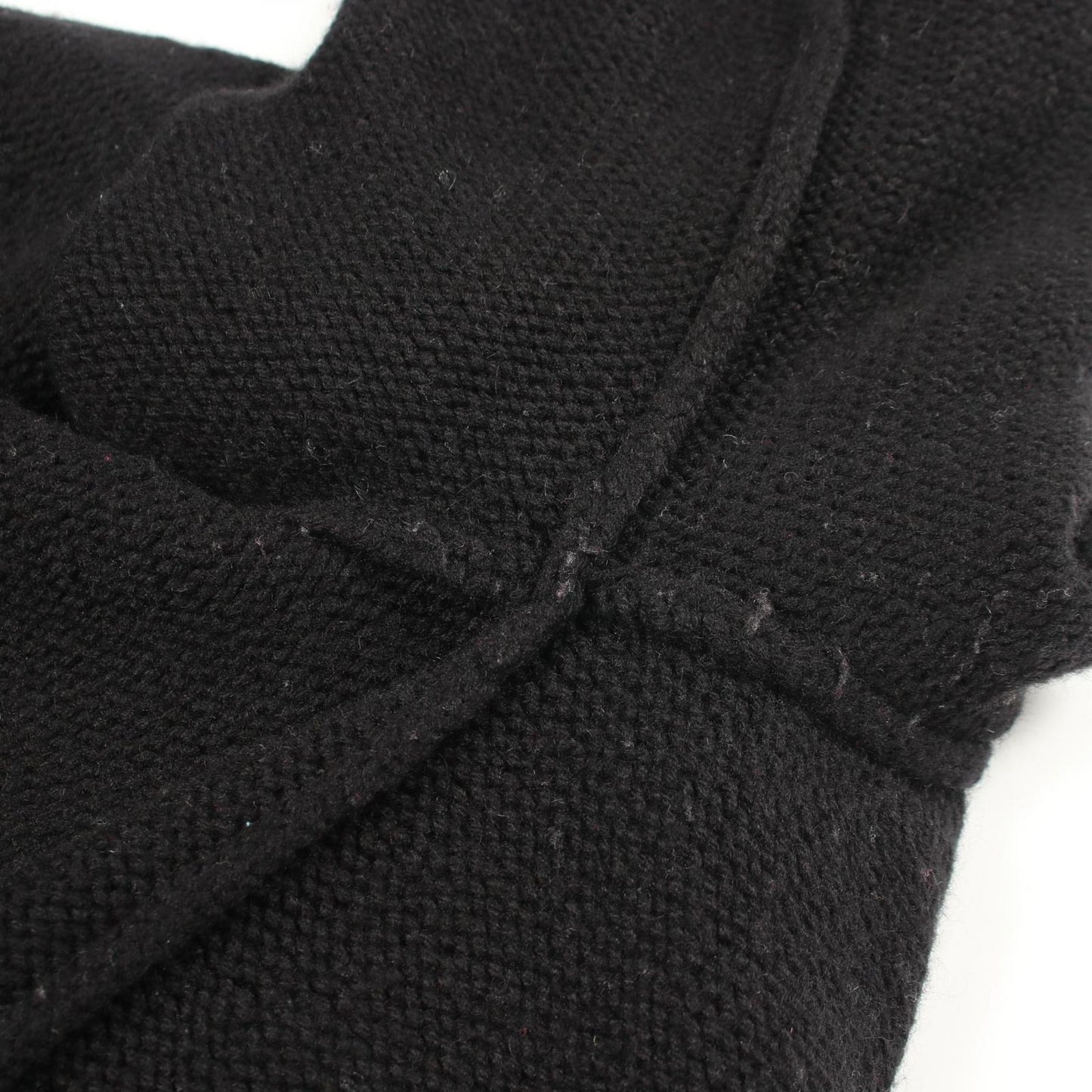 Max Mara Knit Turtleneck BK Wool Cashmere Sweater — view 6